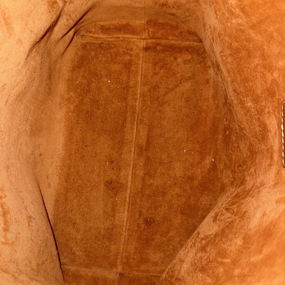 Louis Vuitton low key hobo PM - Picture 11 of 16